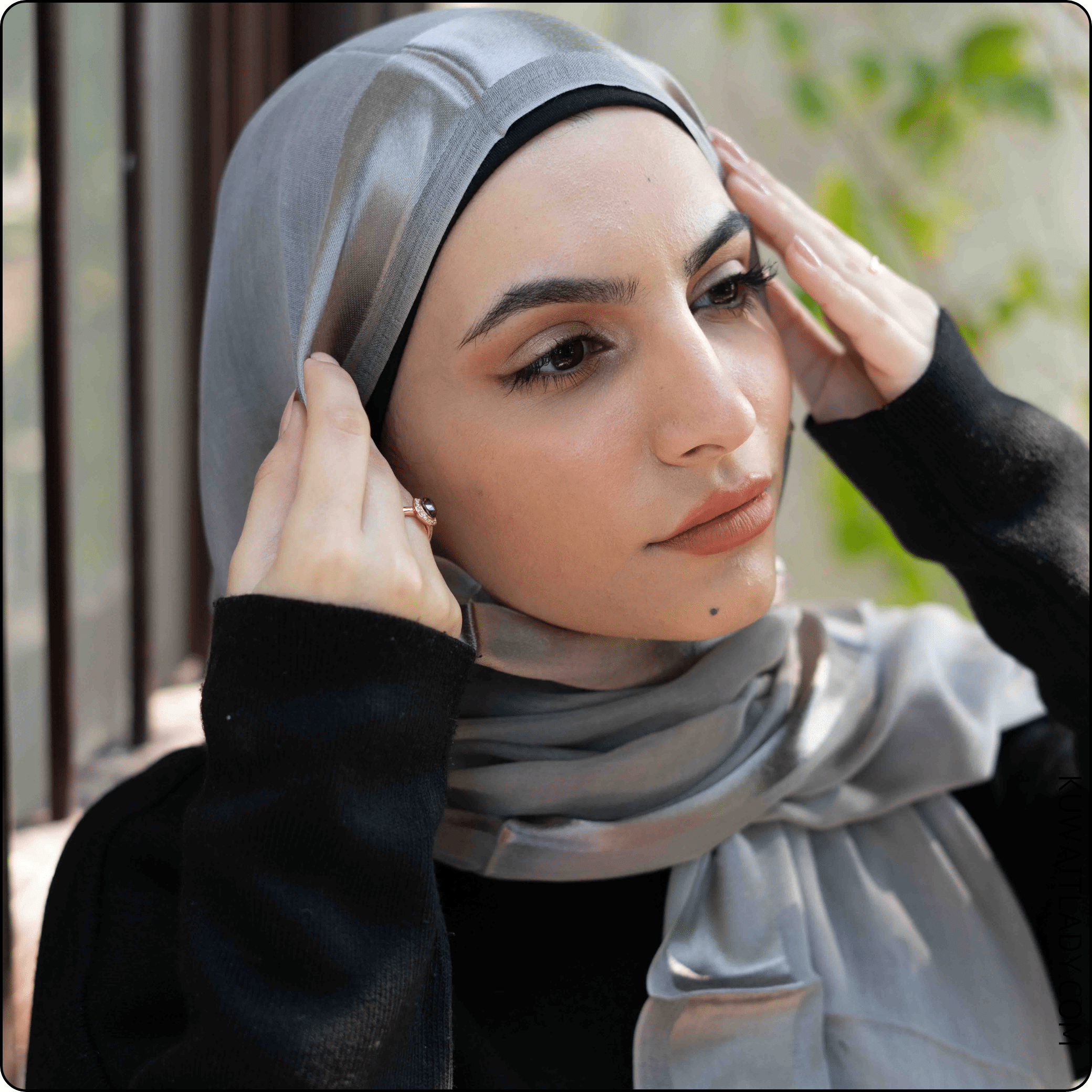 Satin Single Strip Elegance