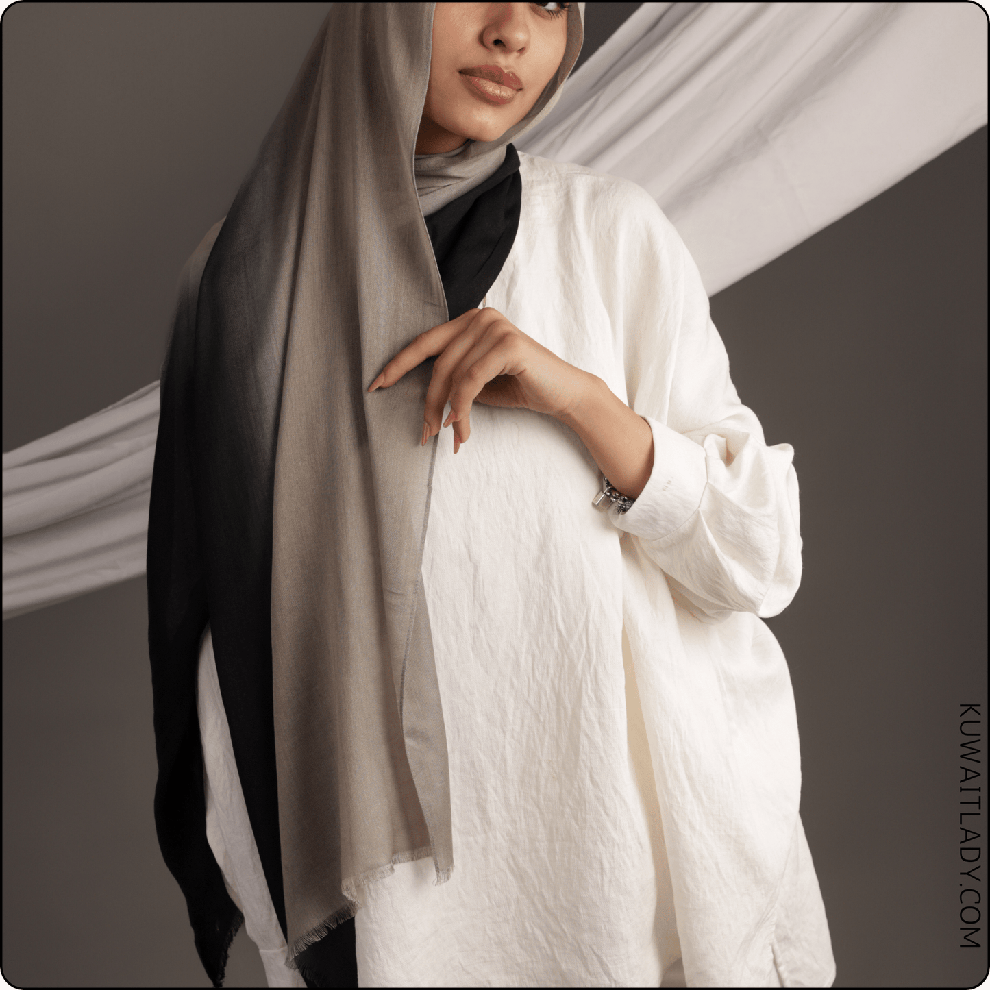 Shaded Linen Scarf