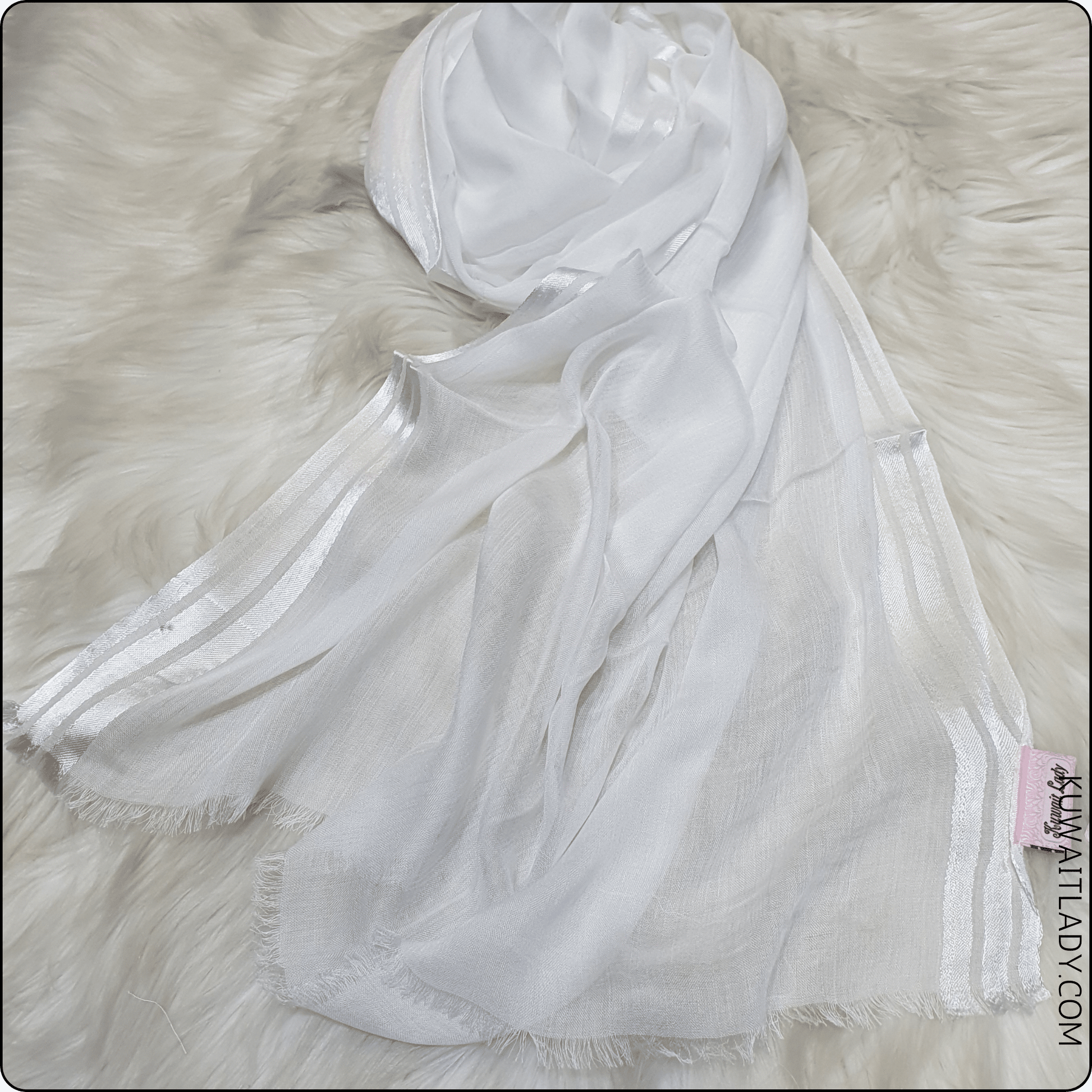 Three Satin Lines Linen Scarf