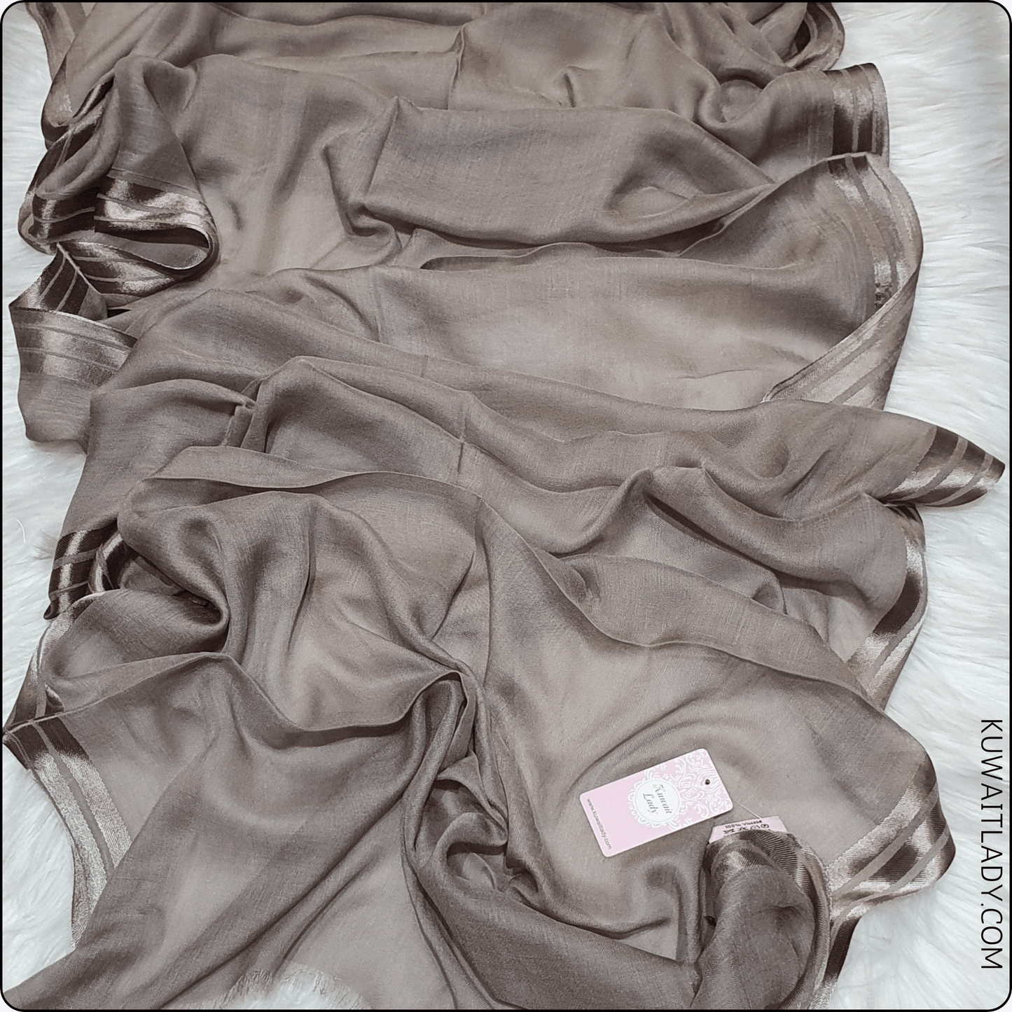 Three Satin Lines Linen Scarf