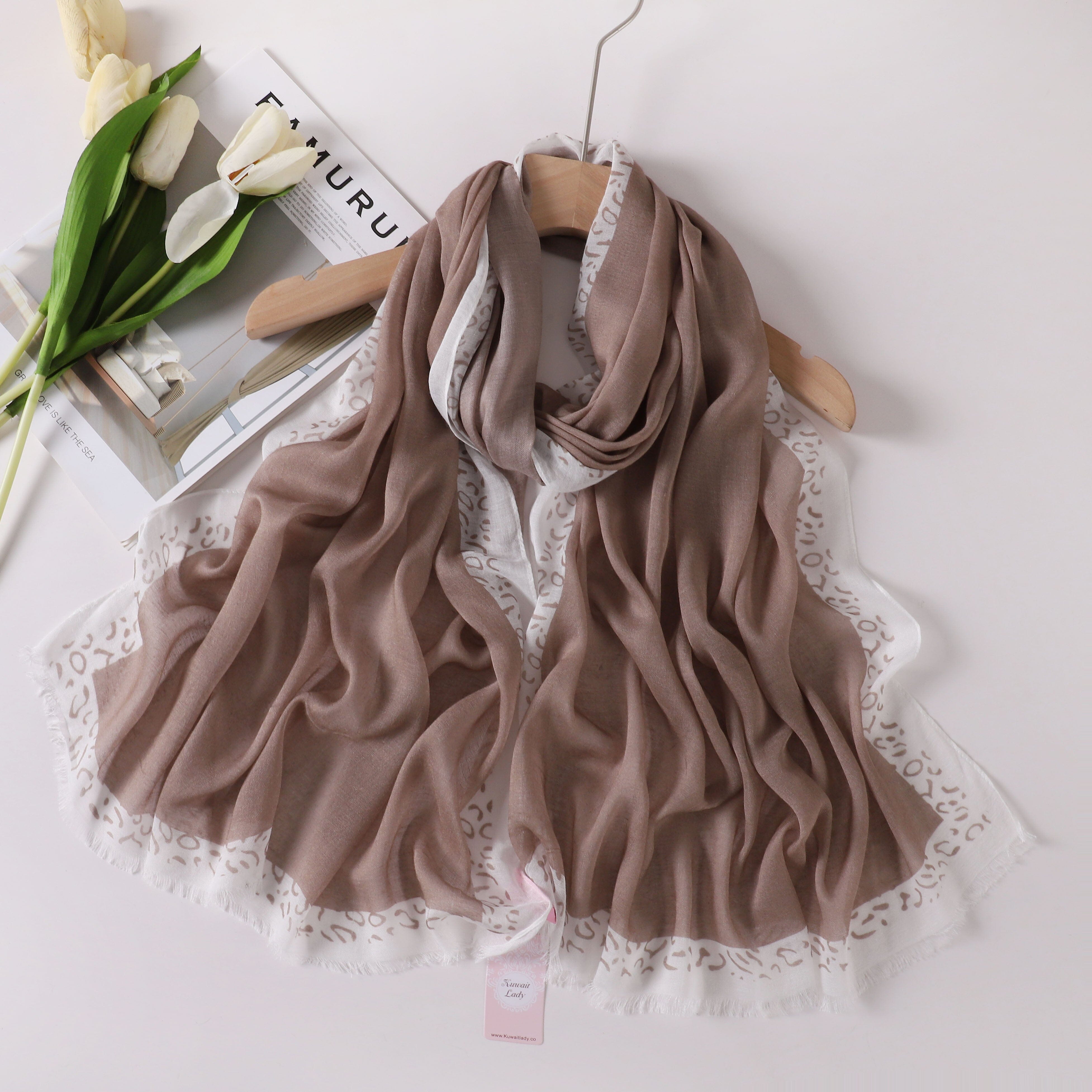 Tiger Border Linen Scarf