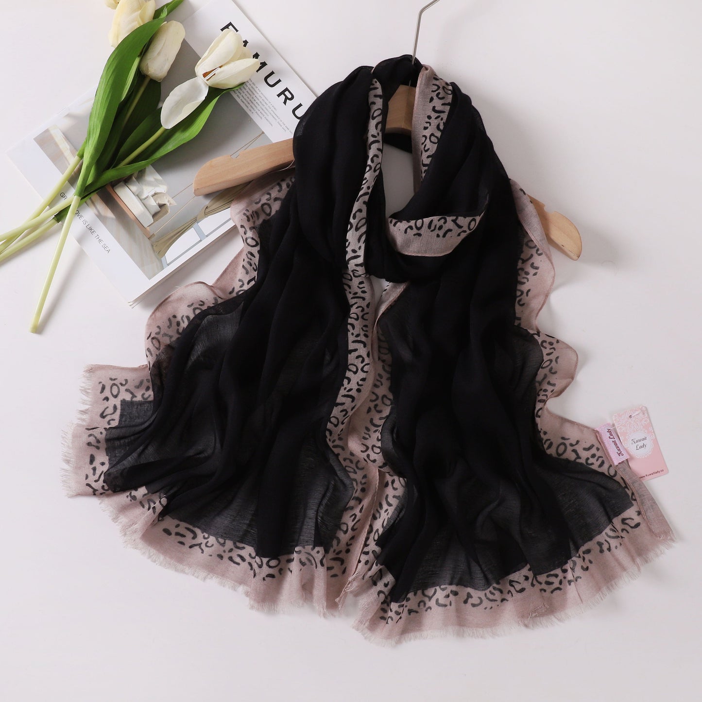 Tiger Border Linen Scarf