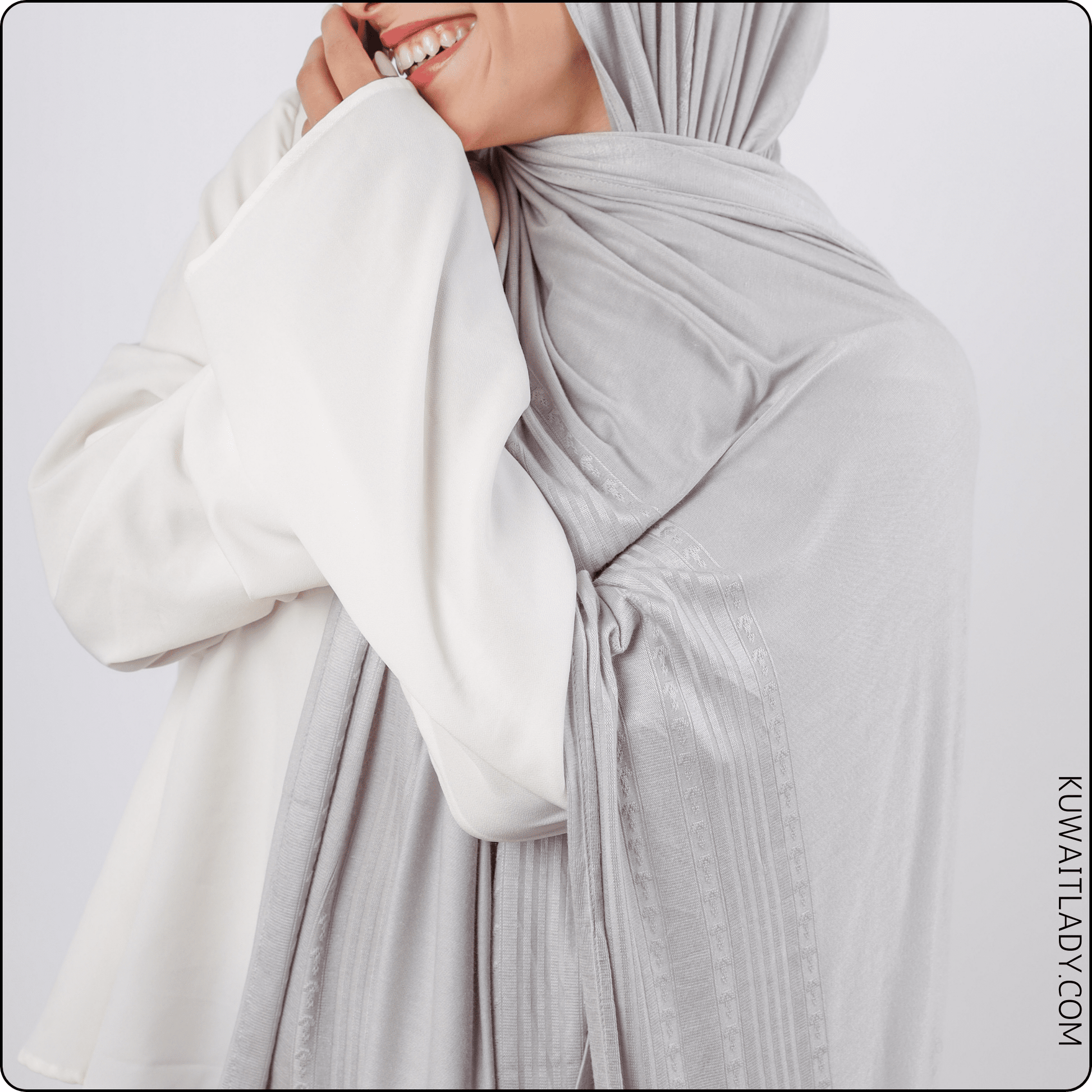 Versatile Cotton Jacquard Scarf