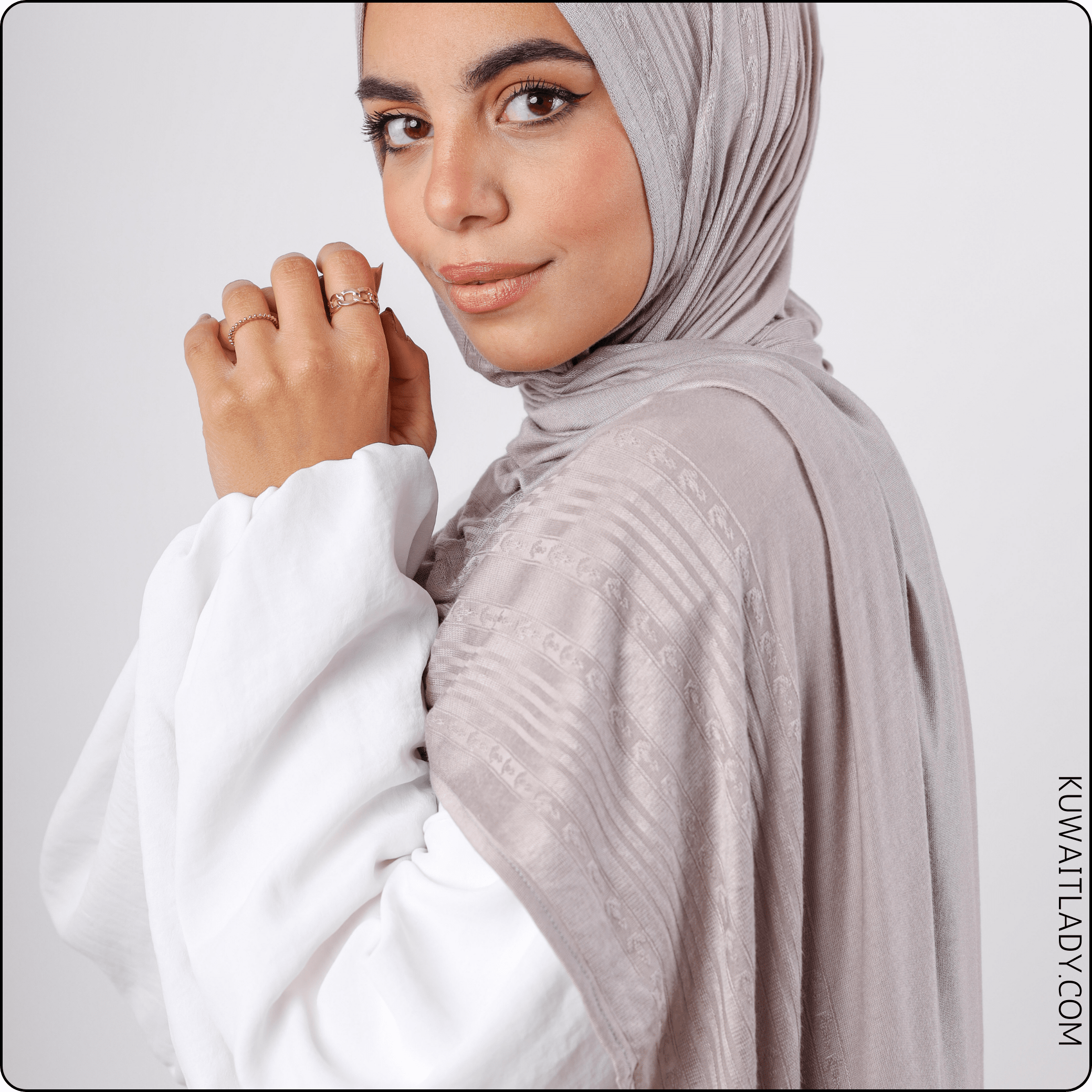 Versatile Cotton Jacquard Scarf