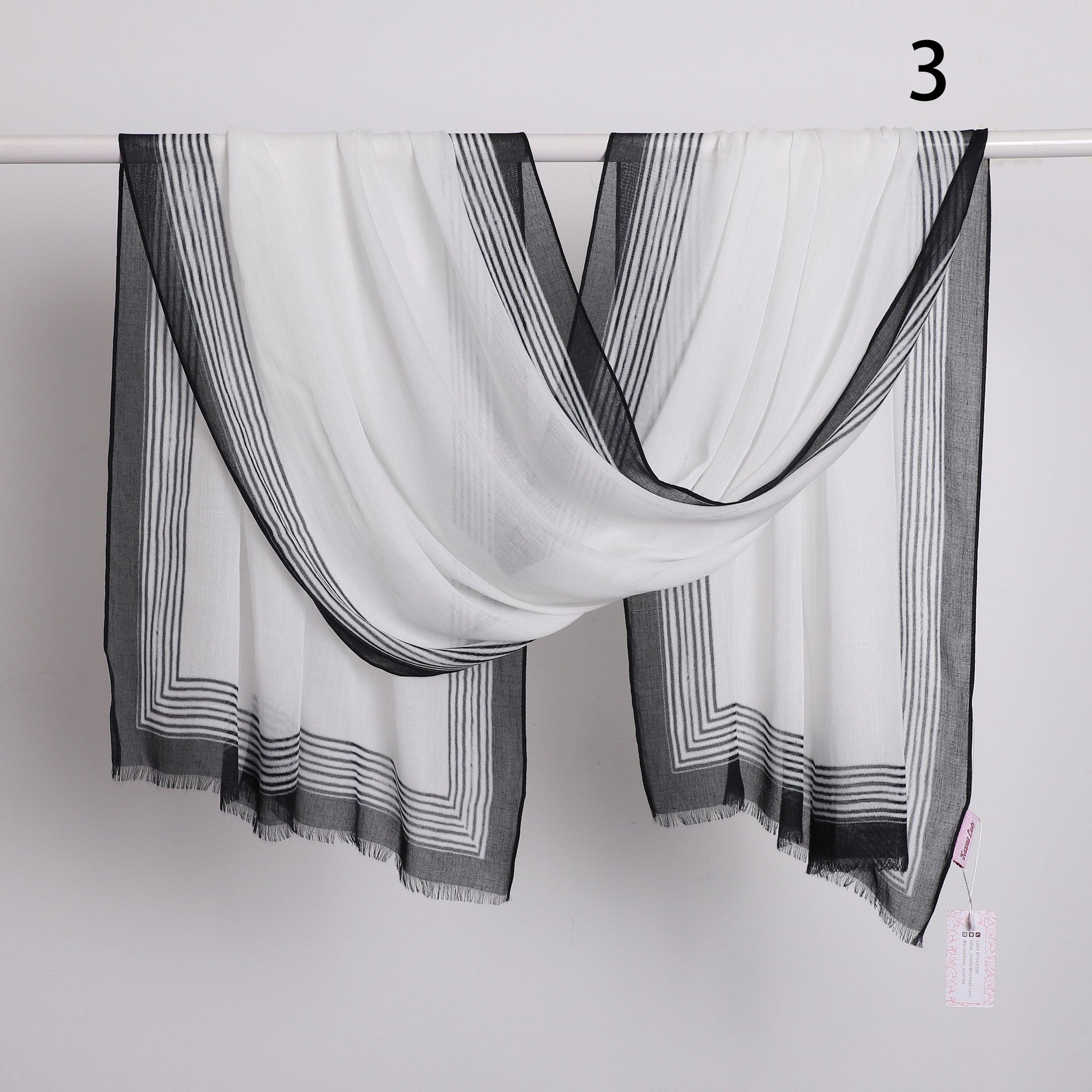 Wide Border Linen Scarf